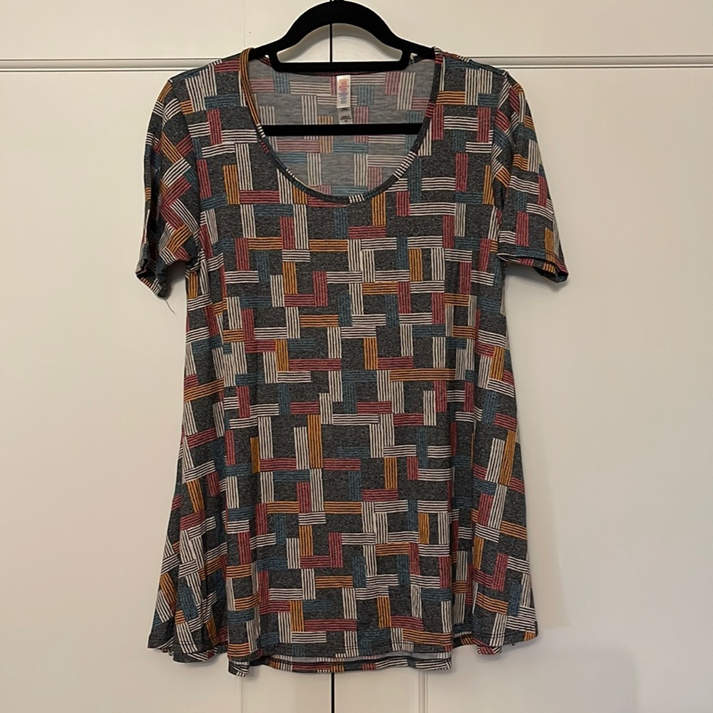 Lularoe Perfect Tee